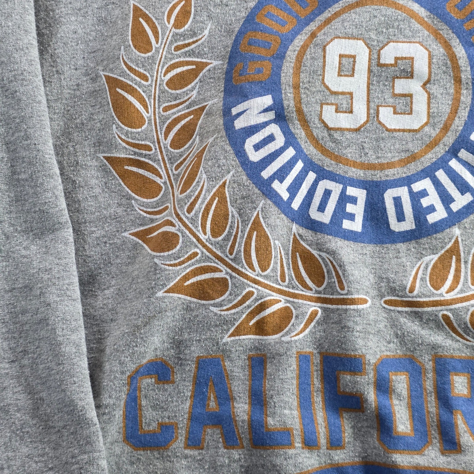Gildan Malibu California Good Vibes Only Sweatshirt Gray 2XL 93 Limited Edition