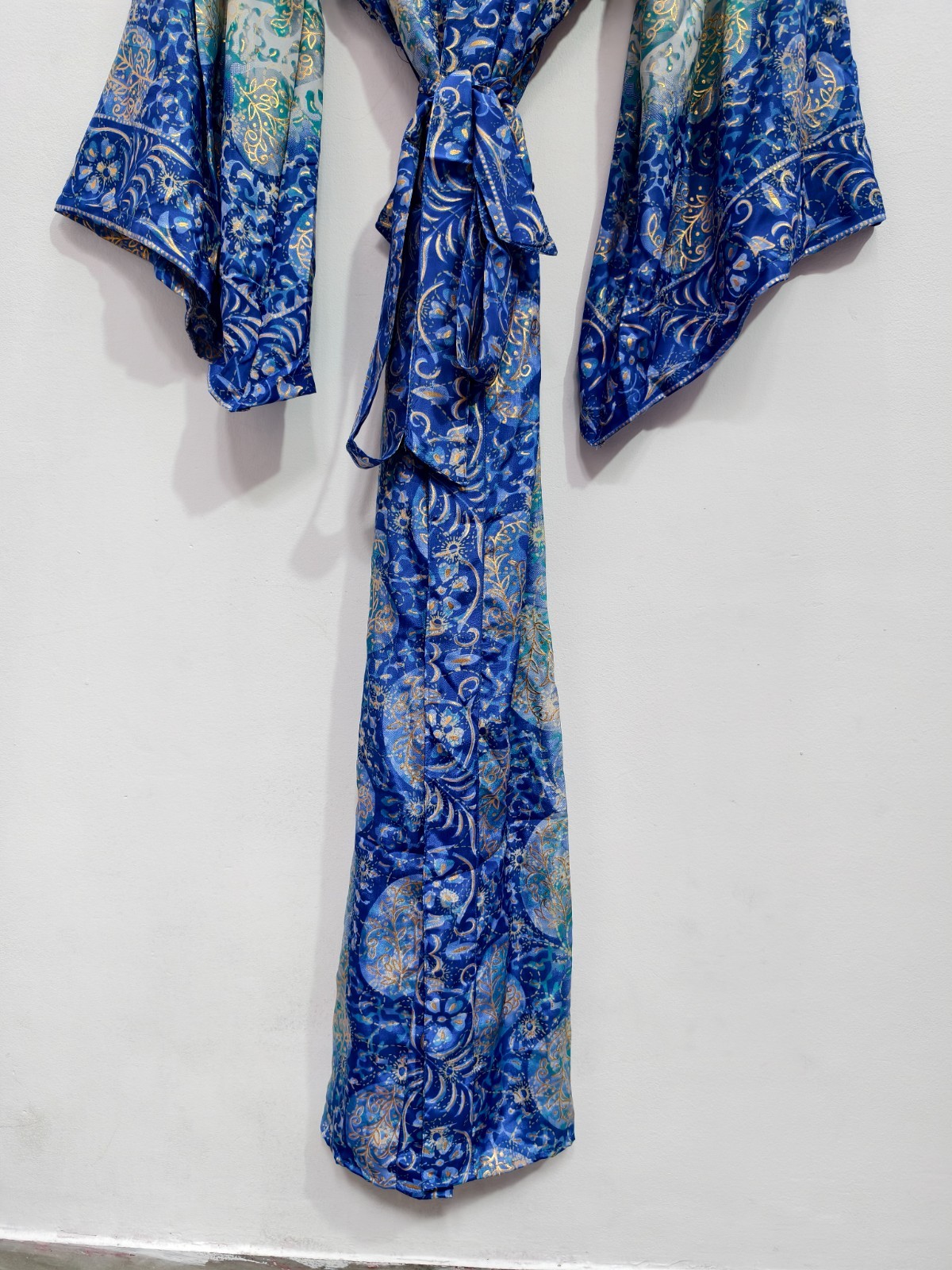 Ankle Length Silk Kimono Robe For Her L-1171