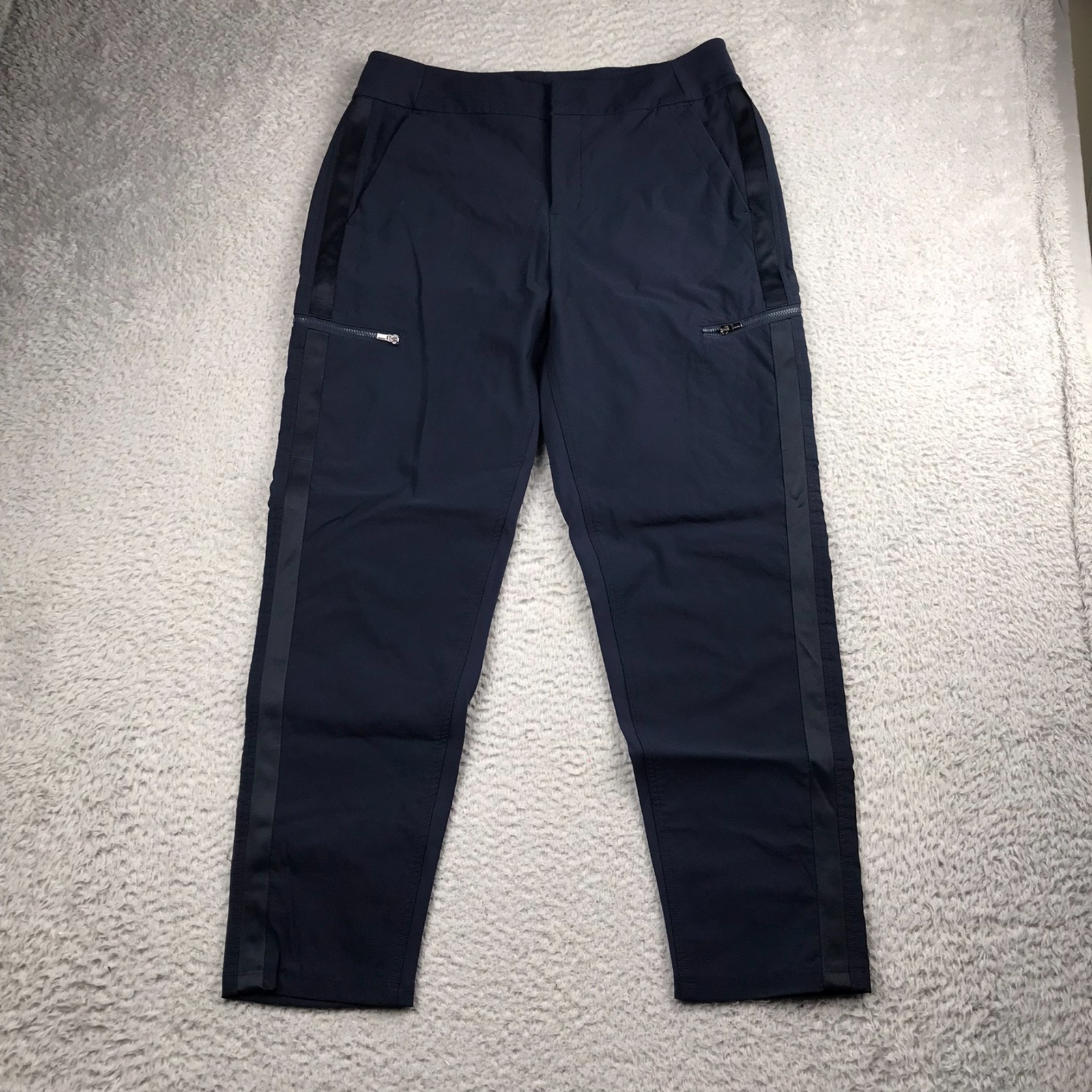 Athleta Wander Hybird Pants Womens 12 (33×28) Navy Side Stripe Performance Cargo