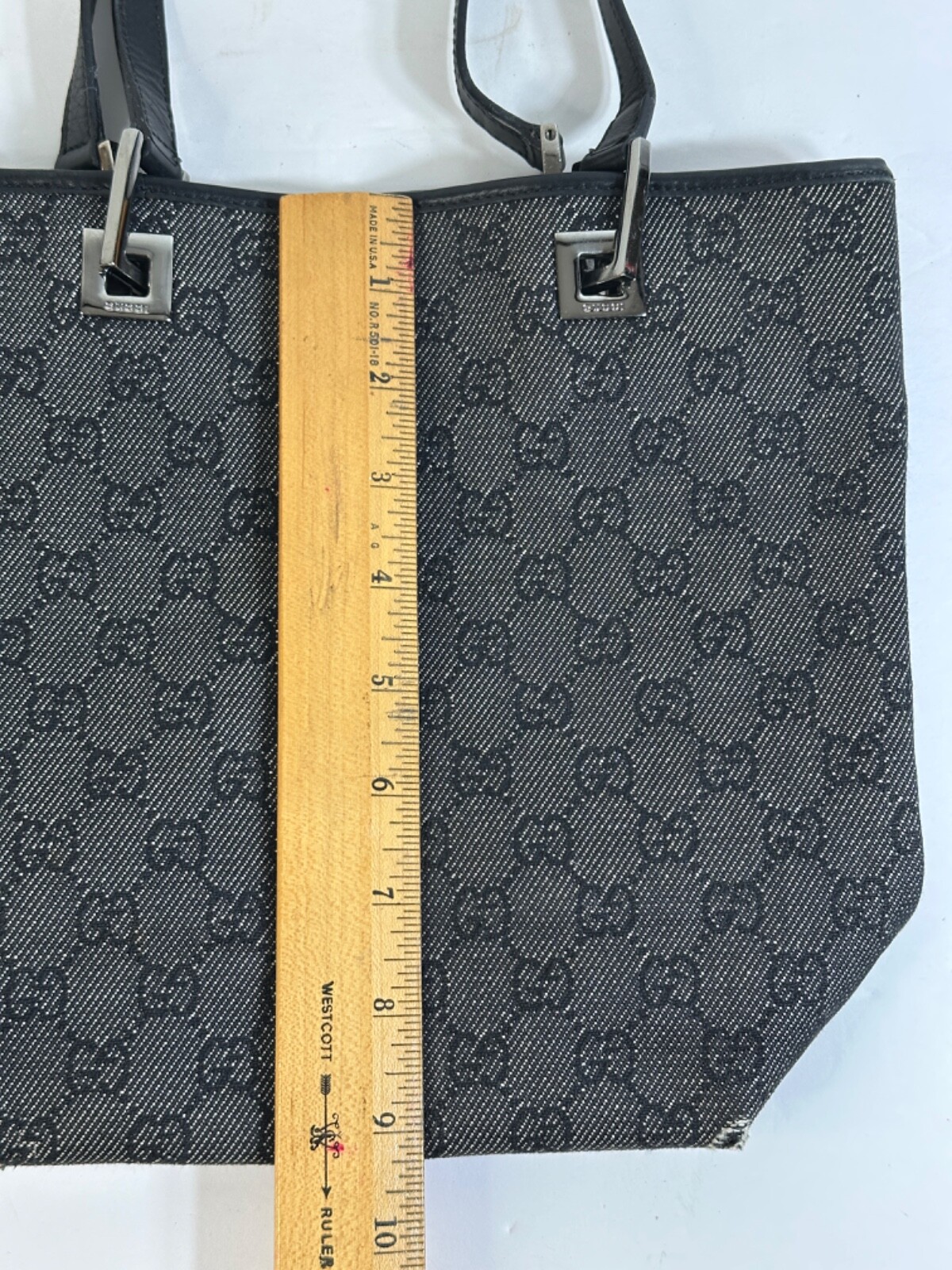 Authentic Gucci GG Black Leather Tote Bag Purse 10.25″ Wide 9.25″ High EUC