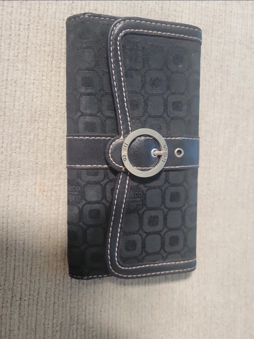 Women’s Black Geometric Clutch Wallet Snap Closure & Zipper Coin Pocket