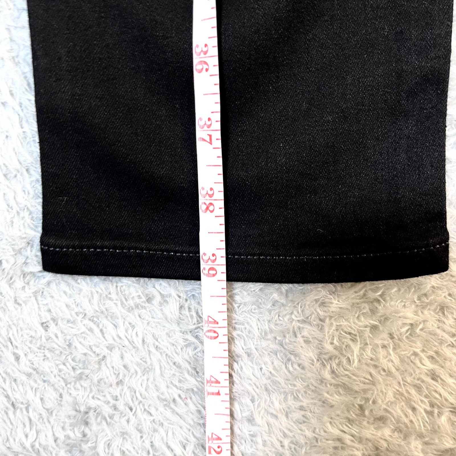 NEW Levi’s 311 Jeans Women’s Size 32 Black Mid Rise Skinny Shaping Ankle Denim