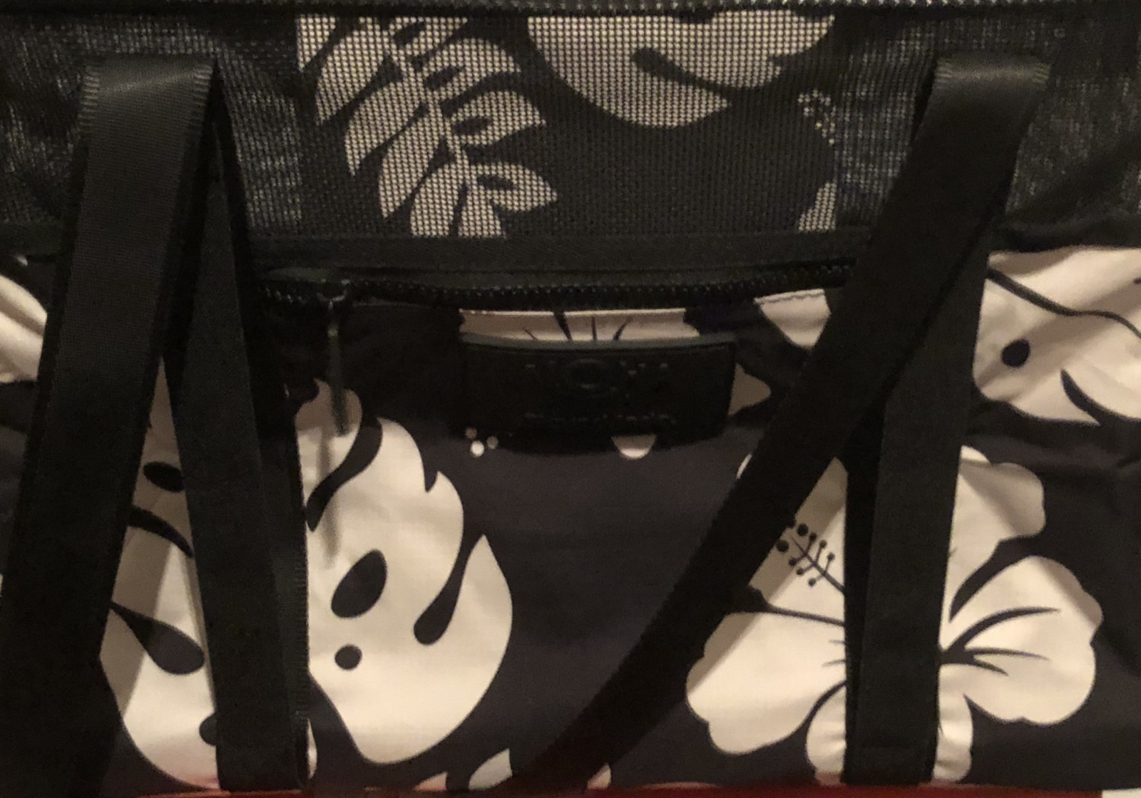 Aloha Clevermade Collapsible Beach Tote Black/White Floral, New
