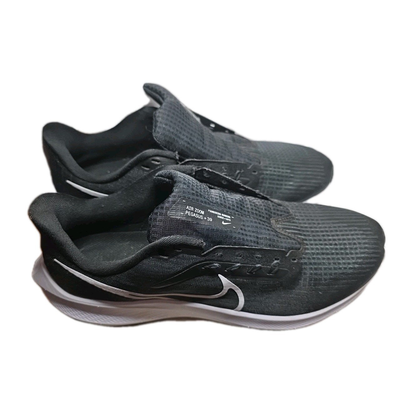 Size 11 – Nike Air Zoom Pegasus Black White Shoes Needs Laces