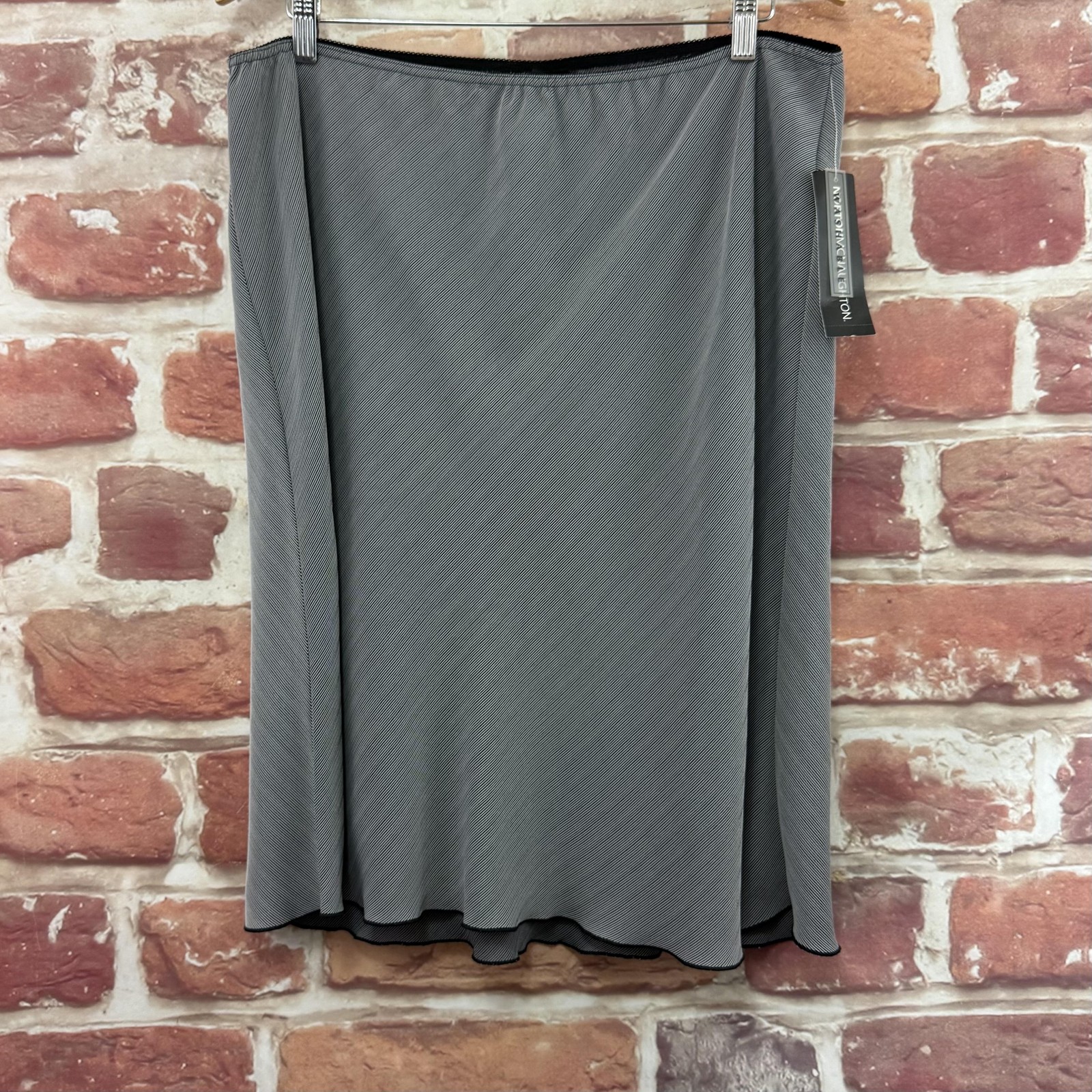 Norton McNaughton Slip Skirt Womens L Black White Micro Striped Casual Career