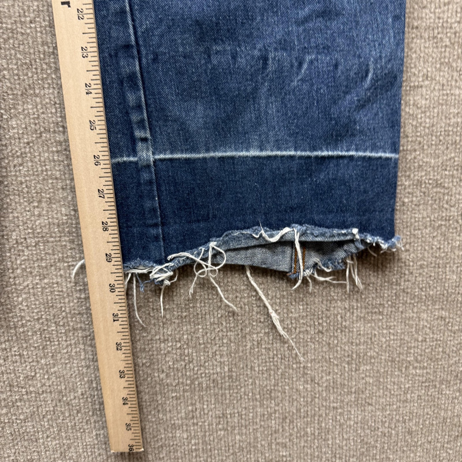 Neil Norman Vintage Jeans Mens 36×29 Wide Distressed Raw Hem Hong Kong 60s 70s