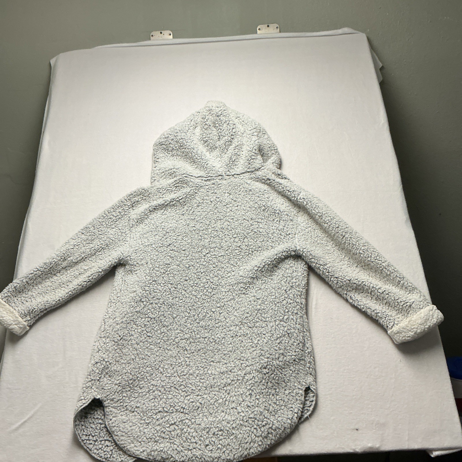 Peaches & Dreams Plush Soft Faux Fur/Sherpa Hooded Sz M WOMENS Over Coat, 3697