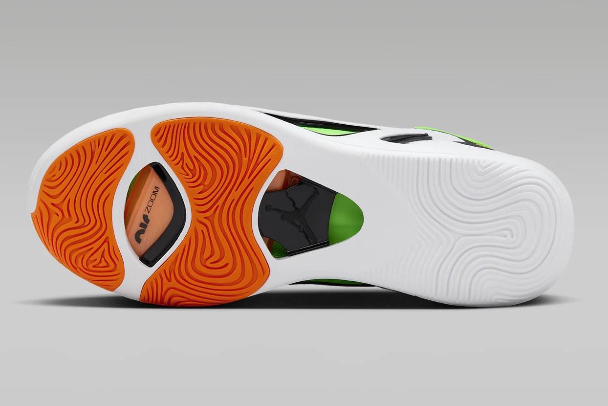 DZ3330-108 / DZ3324-108 Nike Jordan Tatum 1 Home Team (Men’s)