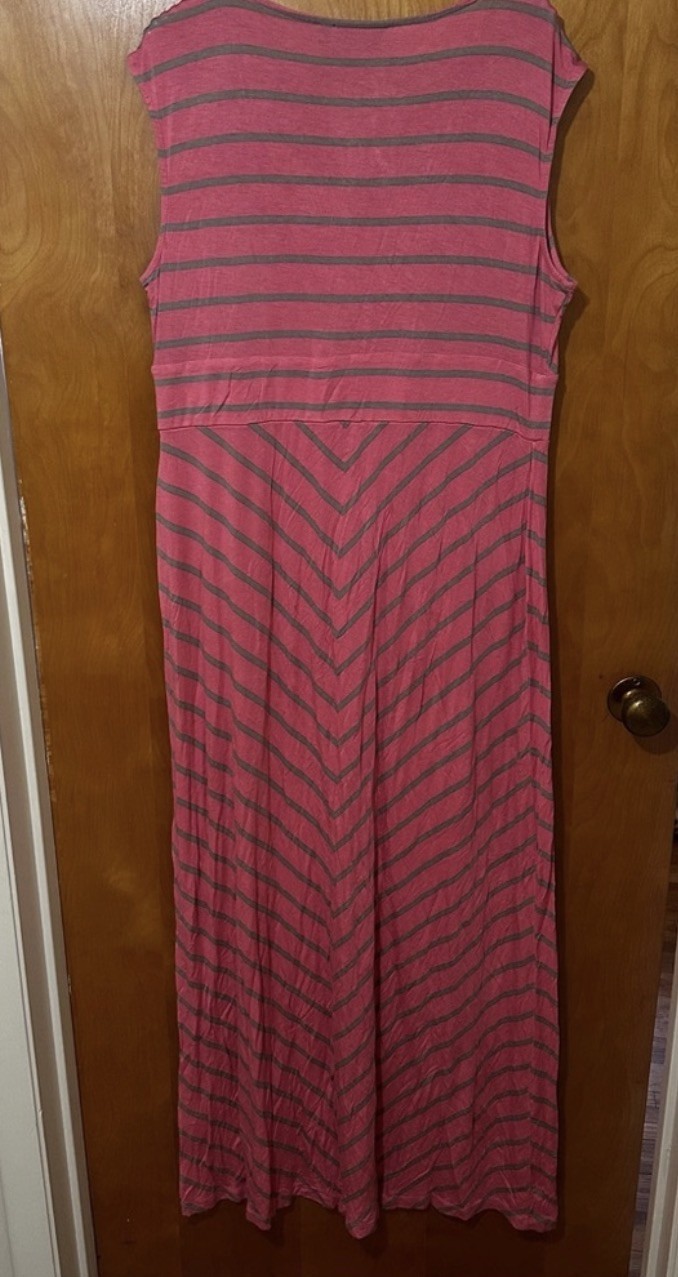 Apt. 9 Pink Red White Striped Maxi Dress Sleeveless V-Neck Stretch XL