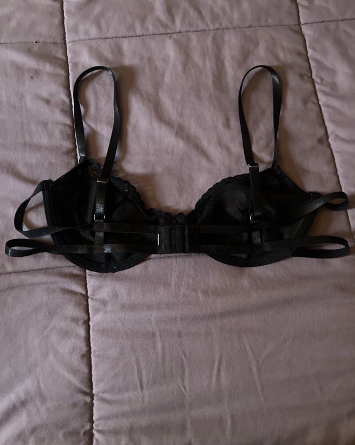 Women’s Black Bra Size M Solid Polyester/Elastane Adjustable Hook & Eye
