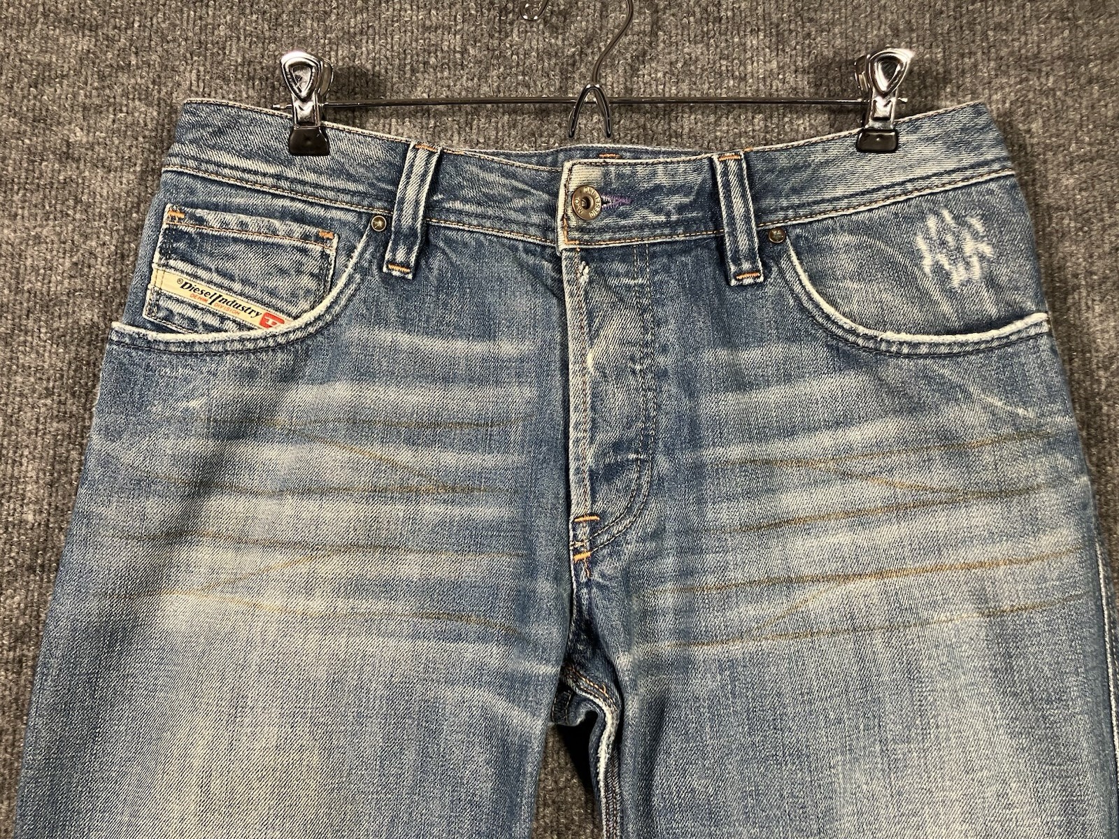 Diesel ZAF 796 Flared Leg Button Fly Denim Jeans Waist 32X30 (cut To 26)