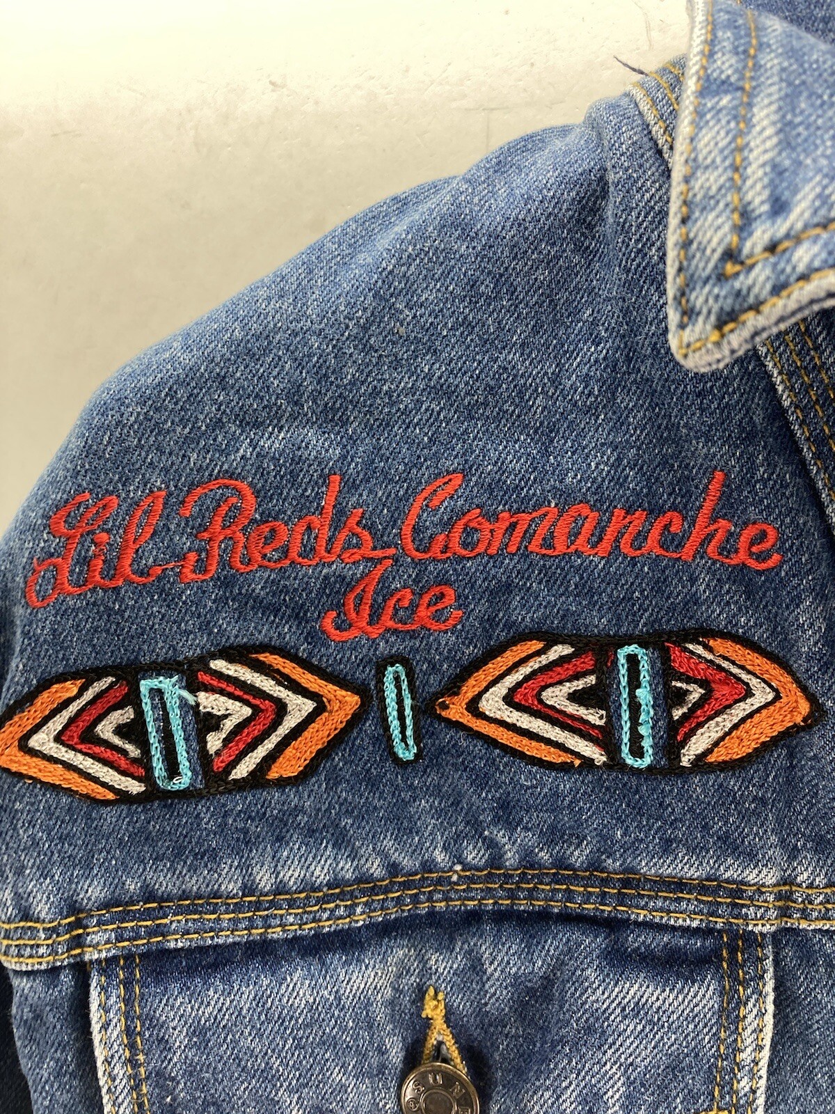 Comanche Chief Denim Trucker Jacket Men Size Small Embroidered Button VTG Unique