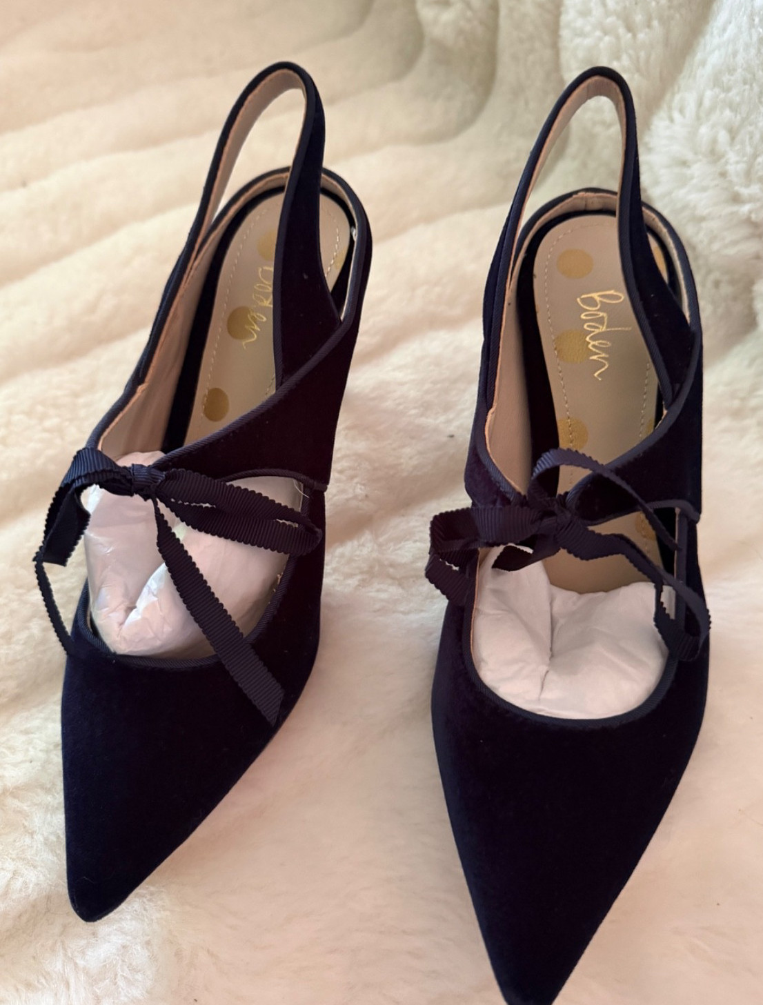 BODEN SIZE 38EU 7/7.5 Black Suede Covered Heel Slingback Stiletto Front Tie Bow
