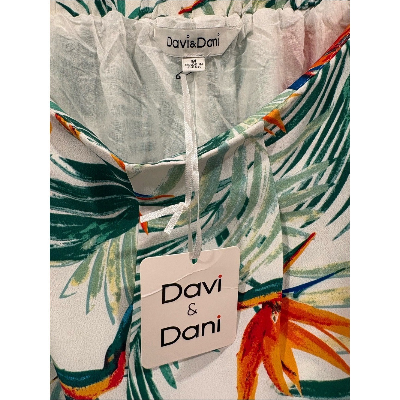 New NWT Davi & Dani M Tropical Wide Leg Crop Capri Pants Resortwear Lined