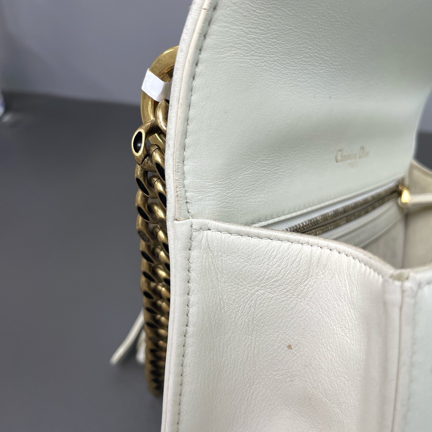 Dior Pre-Owned Authentic Chain Bag White 21.5*12.5*7 Free Tracked Shipping