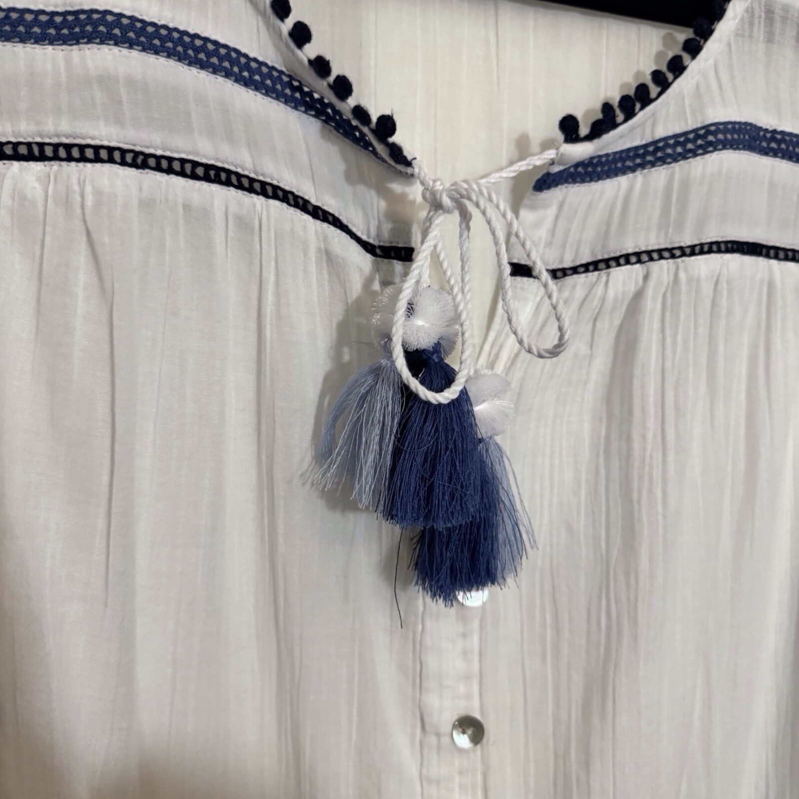 J. Jill Medium Petite White Blue Embroidered Gauze Top Tassel Beach Cotton Boho