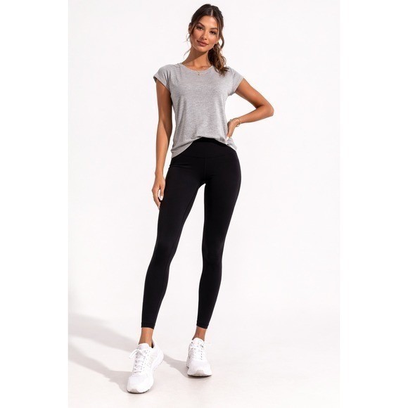 X Celsius Active Gray Cap Sleeve Athletic Tee SP