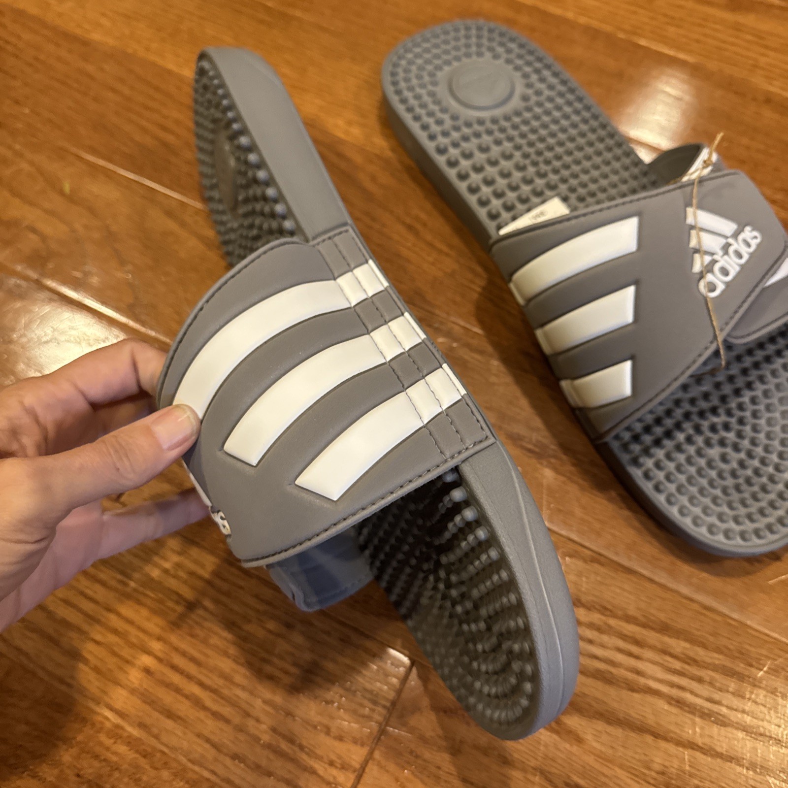 Adidas Men’s Adissage Slide Sandals Size 17 New In Box Gray/White