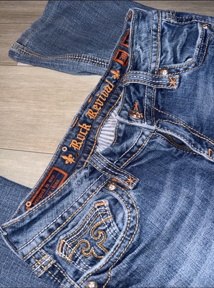 Rock Revival Men’s Blue Denim Straight Jeans Medium Wash Embroidered Studded
