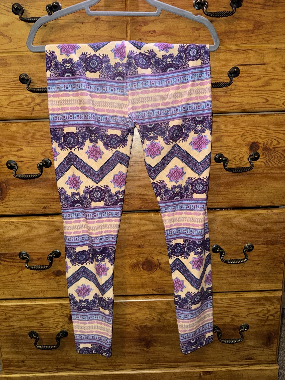 LuLaRoe OS One Size Ankle Leggings Geometric Aztec Print Purple Beige Pink