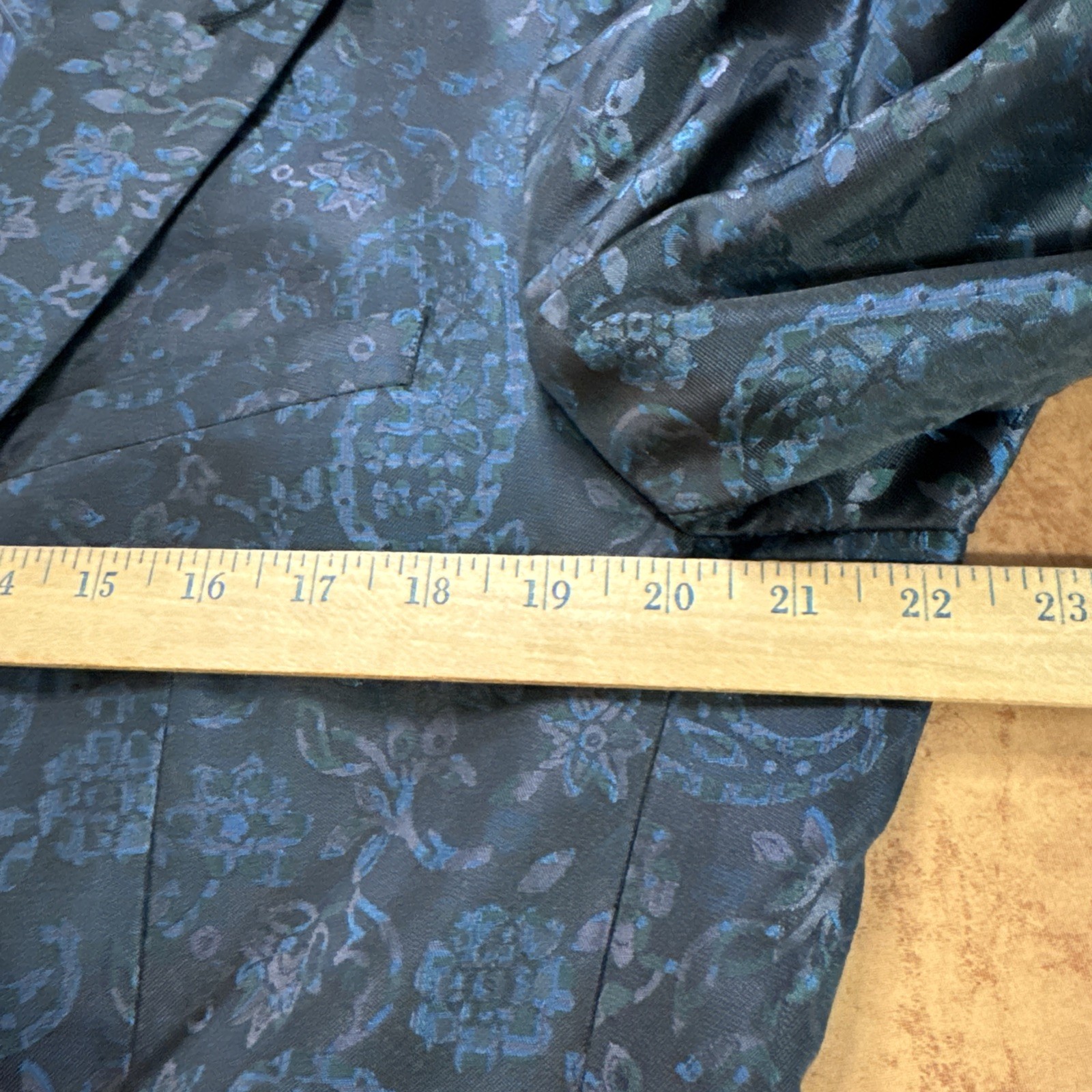 Tallia Blazer Mens Sz 42R Slim Fit Blue Paisley Formal Sport Coat Evening Jacket