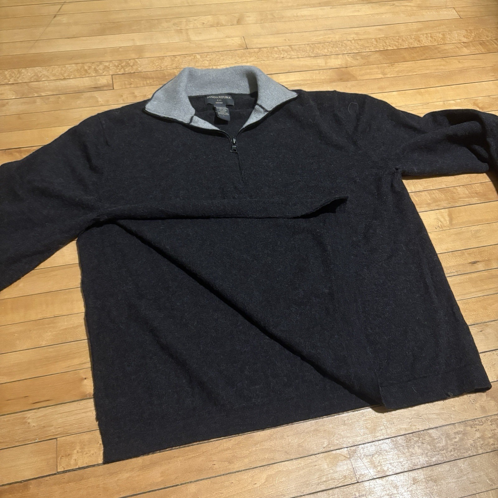 3 100% Wool Sweaters With Tears And Flaws