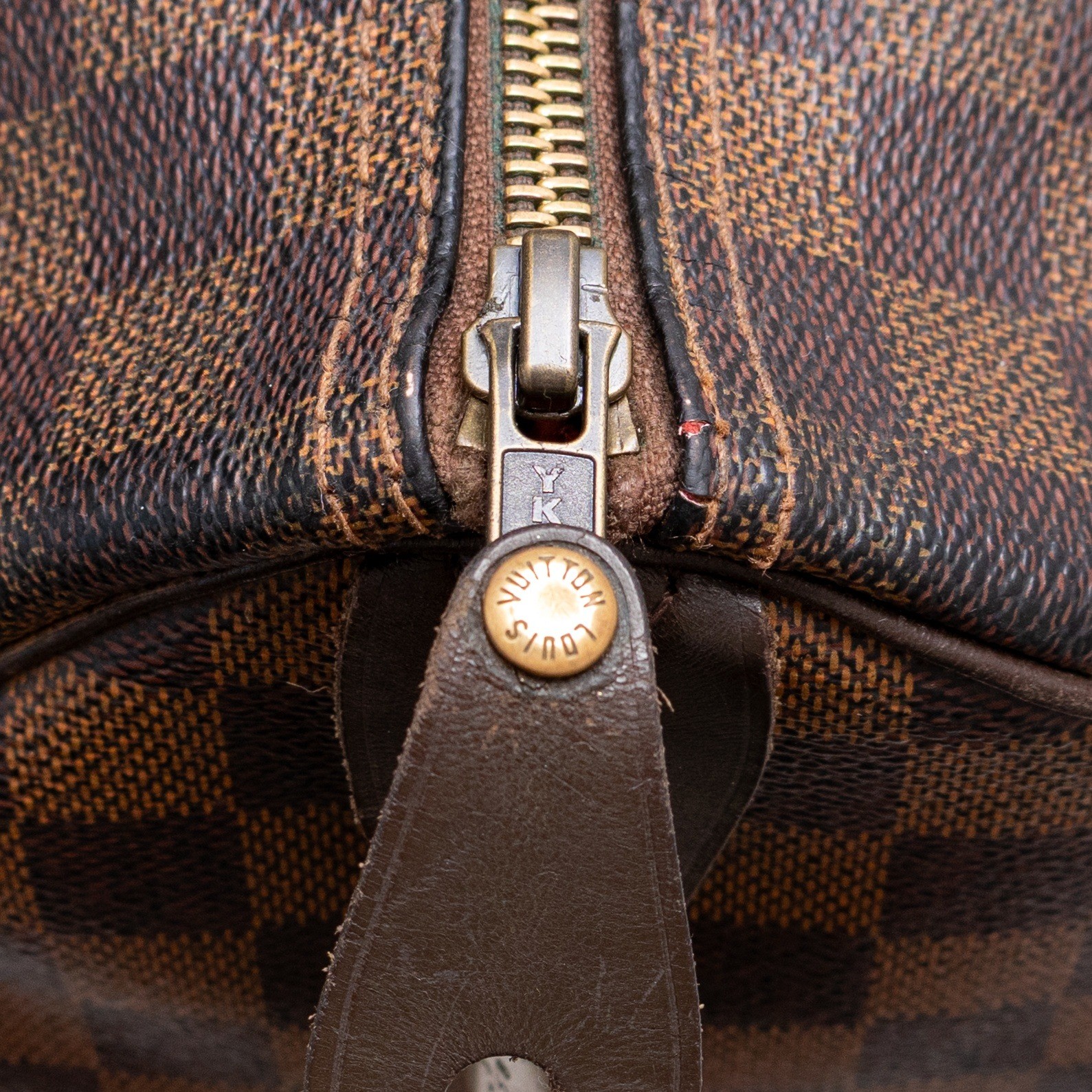 Authentic Louis Vuitton Speedy 30 Damier Ebene Canvas Handbag Brown SD3171