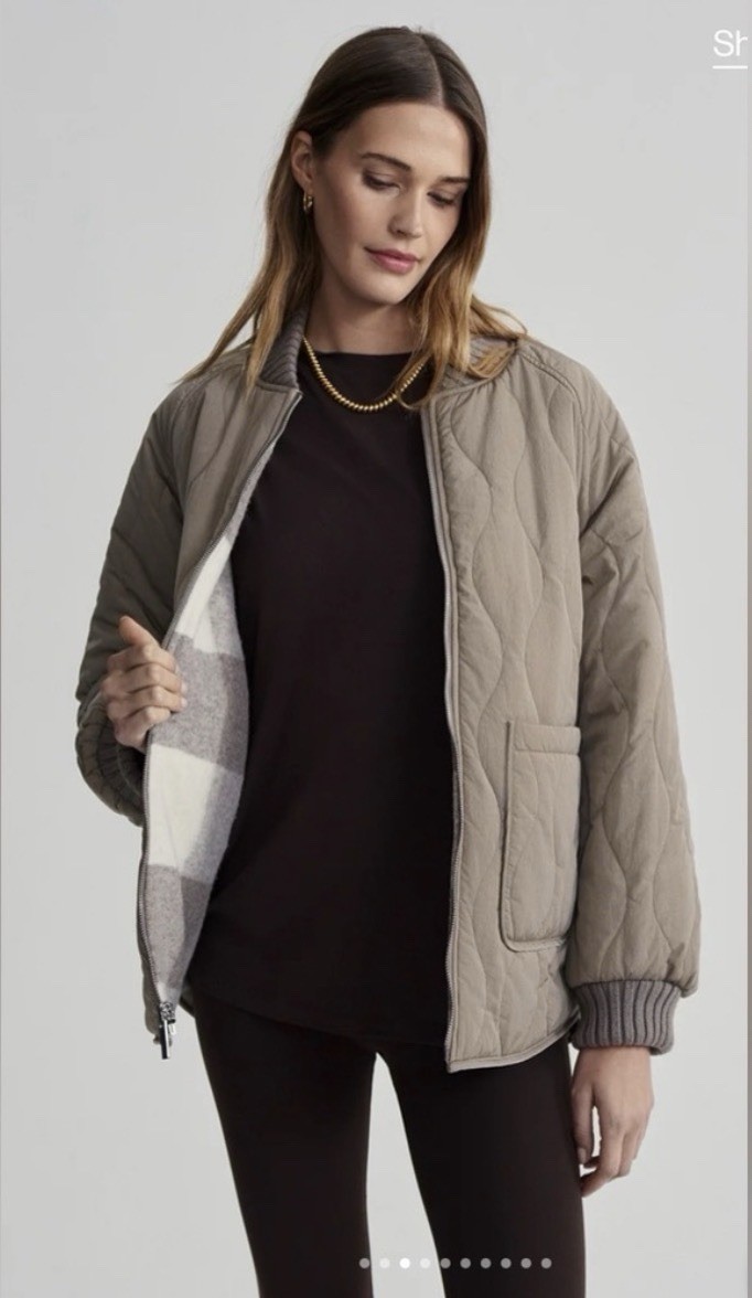 Varley Reno Reversible Quilt Jacket in Fungi, Size Small
