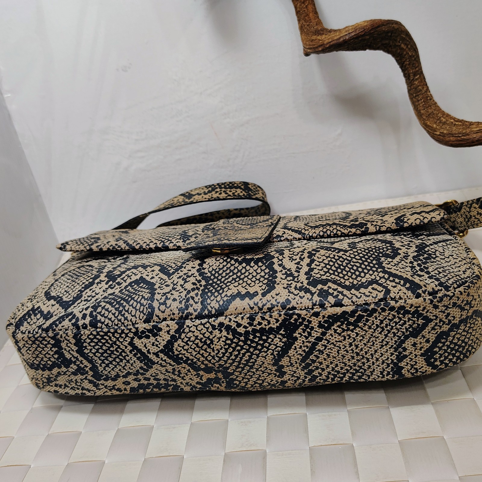 OHH! ASHLEY Leather Snakeskin Print Unique Design Handbag Purse-made in USA