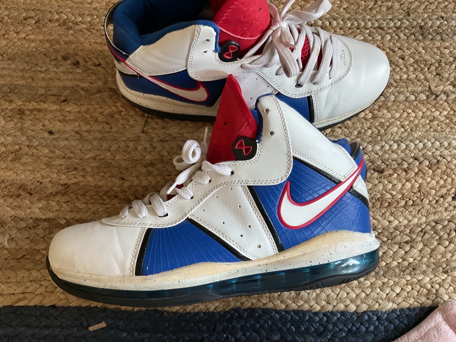 Nike 2010 LeBron James Flywire “Veterans Day” High Top Basketball Shoes Mens 13