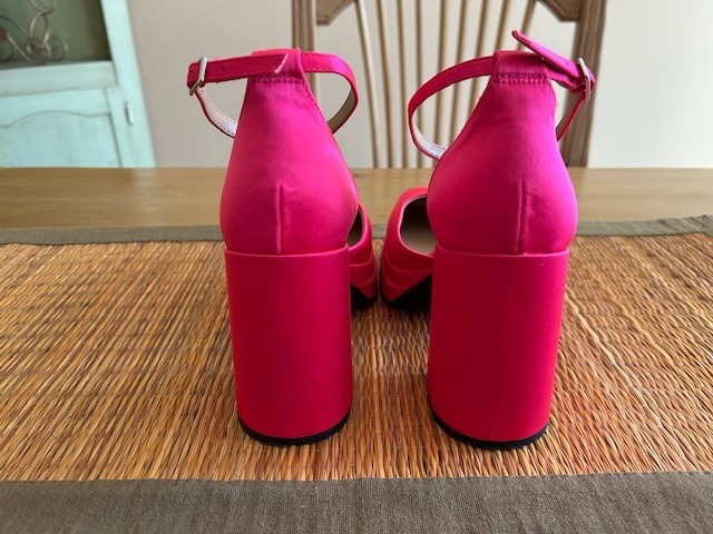 Wild Fable™ Hot Pink Satin Bianca Women’s 4 inch Platform Pumps Size 8 *Sexy*