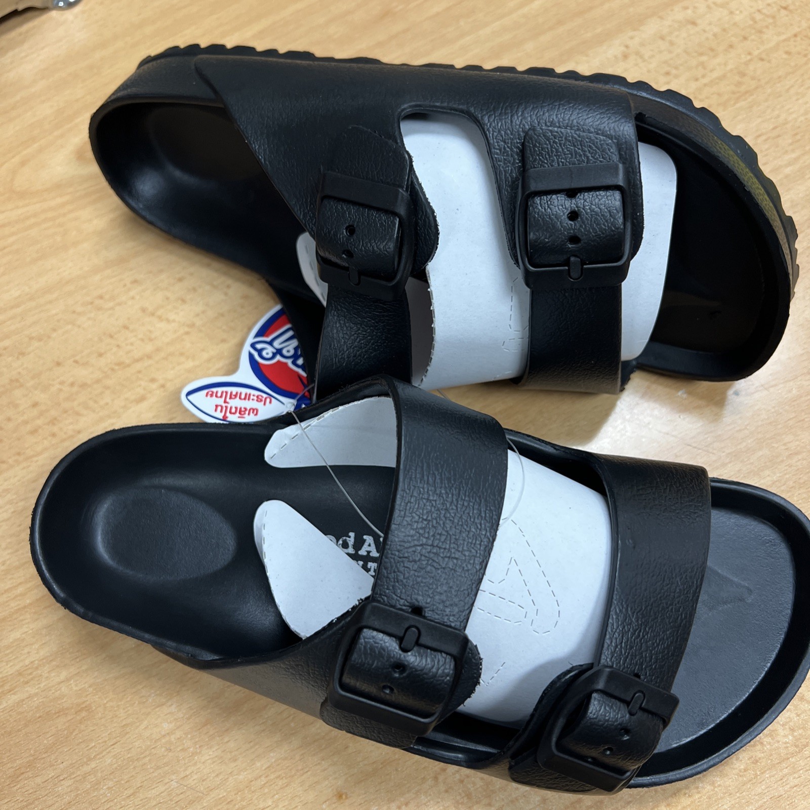 Red Apple Unisex Sandal pick your size 36-37-38-39 or 40 FAST USA SHIPPING