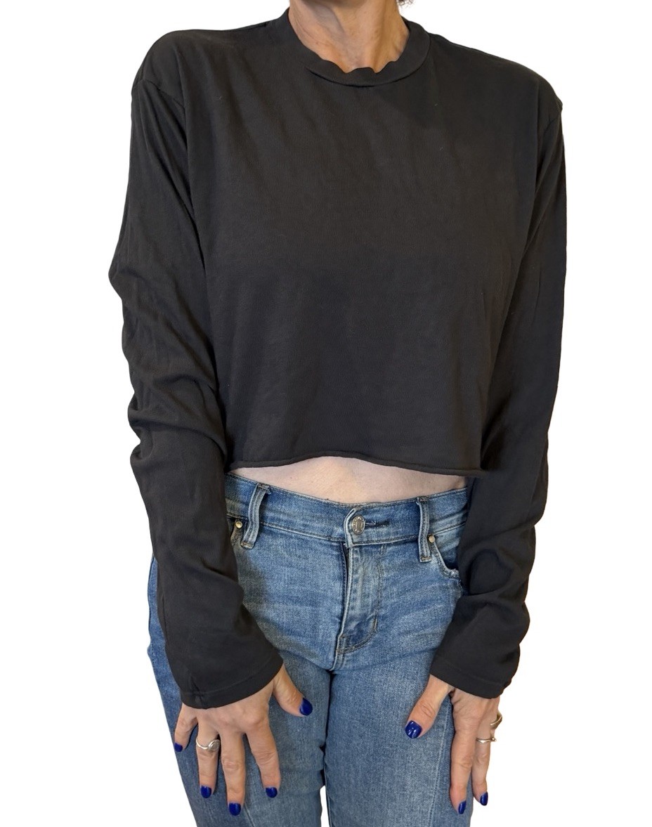 Perfectwhitetee CANDACE Tee T-Shirt Crop Long Sleeve Charcoal Capsule Basic L