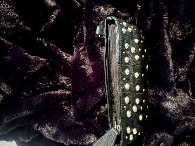 Harley Davidson Black Leather Studded Crossbody Bag Clutch Wallet Silver Logo