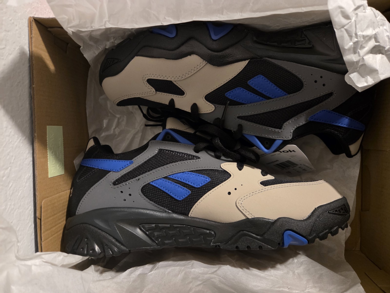 Size 10 – Reebok Preseason 94 Retro Ash Grey/ Blue