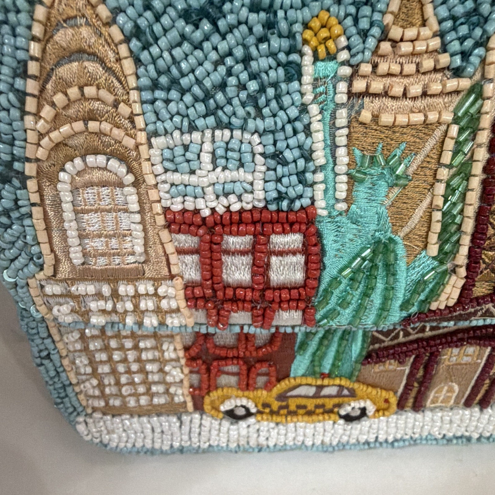 Blue Beaded New York Cityscape Statue of Liberty Crossbody Bag Zipper Strap