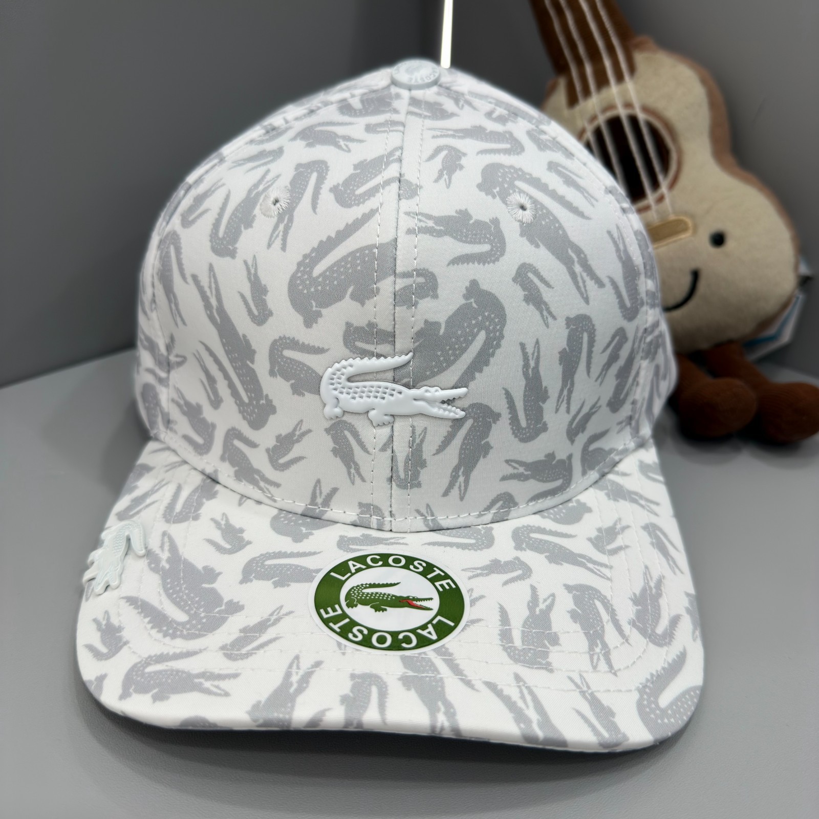 LACOSTE Print Men’s Curved Brim Adjustable Sporty Casual Baseball Cap Hat White