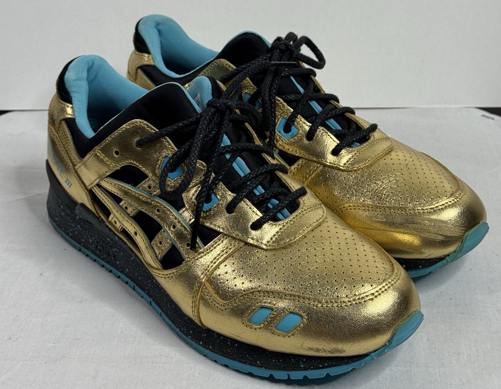 ASICS GEL-Lyte III Men’s Low Top Lace-Up Sneaker Gold/Black/Blue H63KK