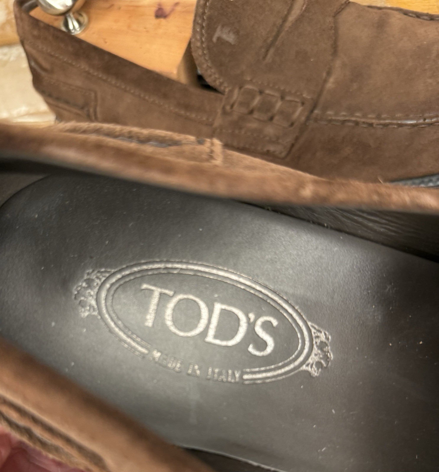 TOD’s BROWN SUEDE LOAFER SZ 8.5 D / 10 D US !!
