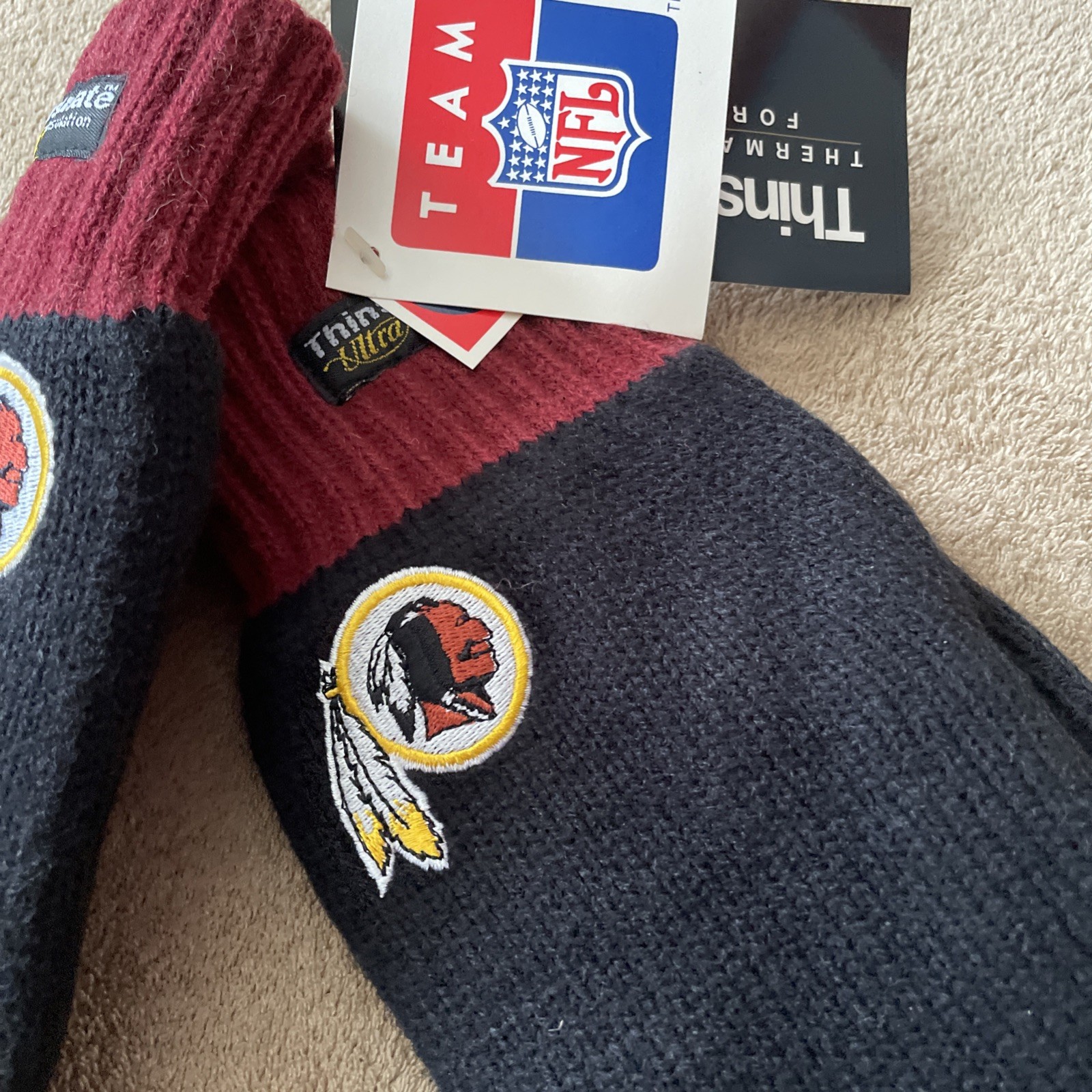Washington Redskins Thinsulate Ultra Knit Mittens Redskins Logo *BRAND NEW*