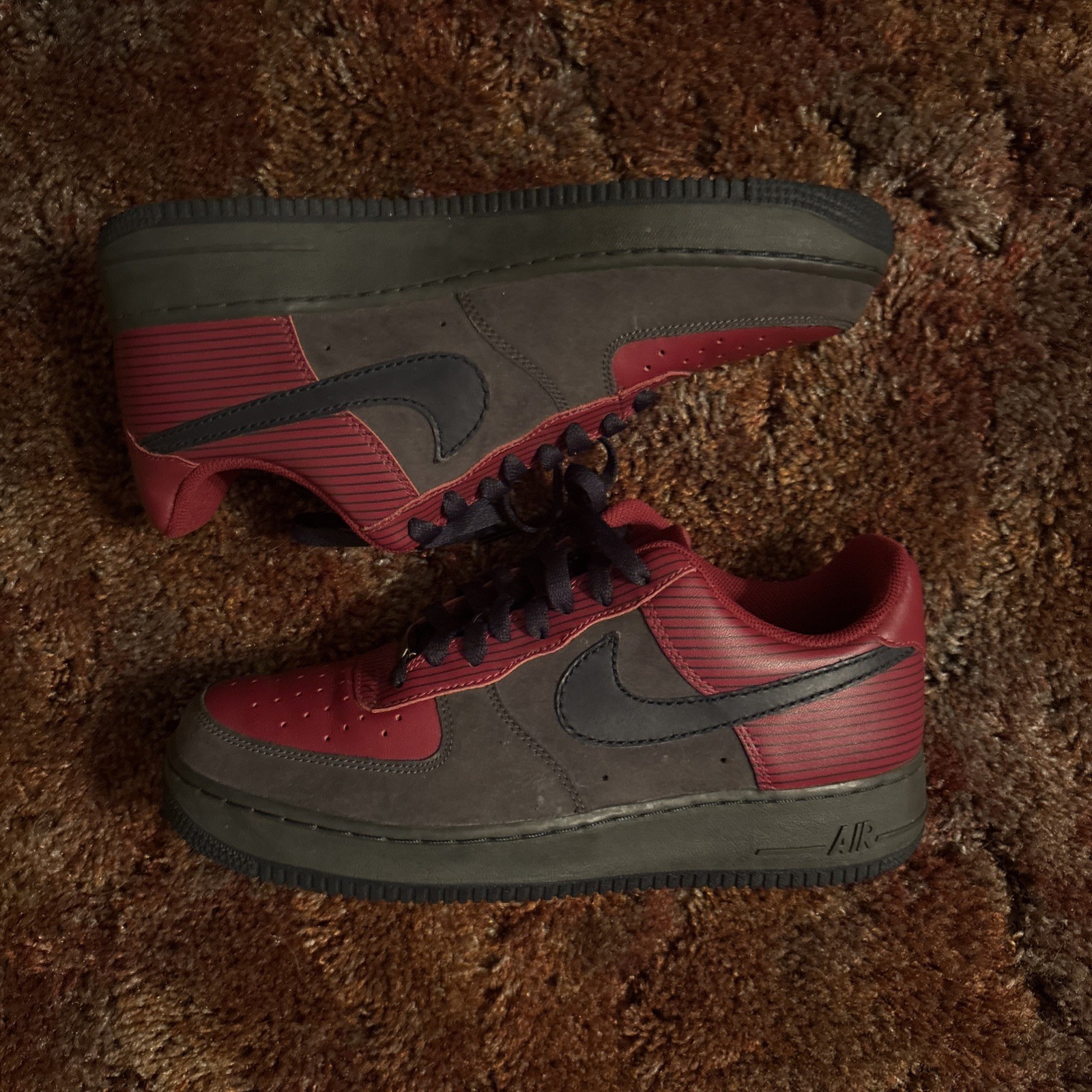 Nike Air Force 1 Low XXV Team Red Anthracite Mens Size 9Sneakers 317295 662