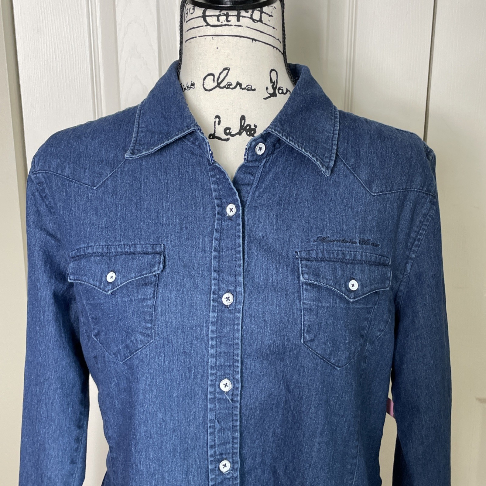 Mountain Horse Women’s Button Up Soft Denim Shirt Long Sleeve Equestrian Size LG