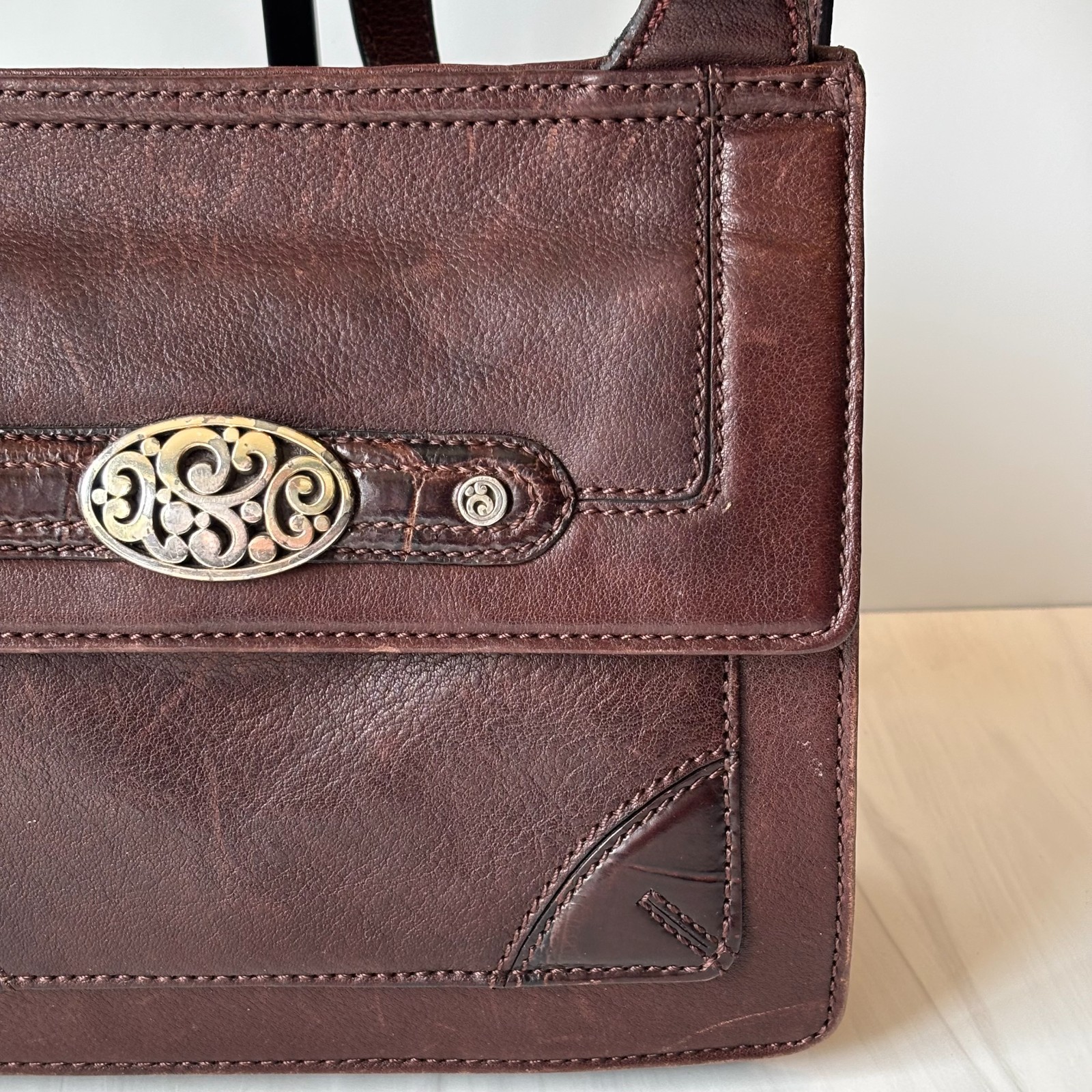BRIGHTON Contempo City Brown Leather Crossbody Organizer Shoulder Bag Purse