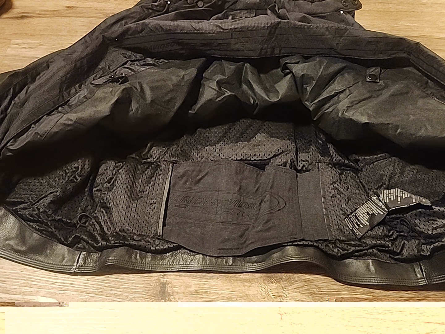 HARLEY DAVIDSON VTG 2000s Women’s Lg FXRG Series 1 Black Leather Vented Jacket