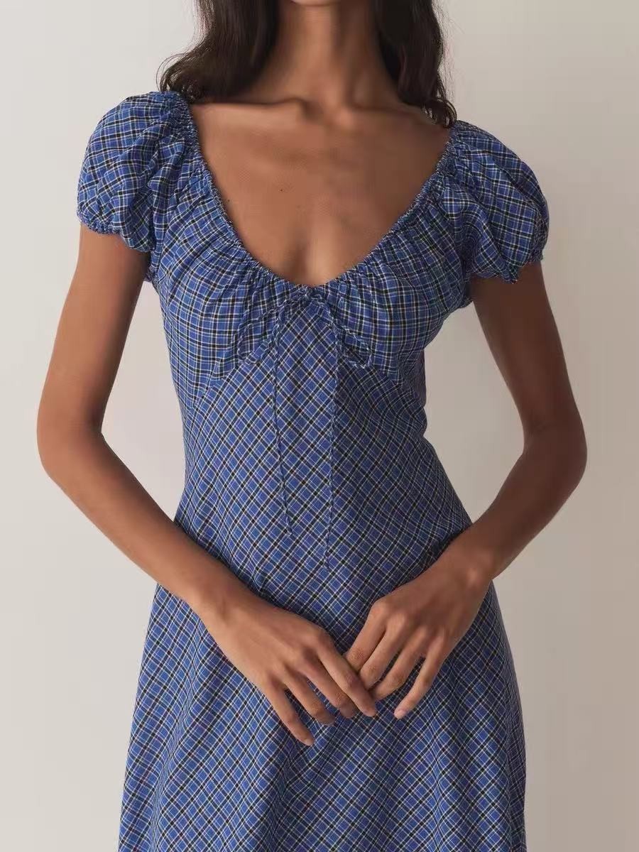 NWT Doen Elegant plaid slim fit long skirt with bubble sleeves and round neck dr
