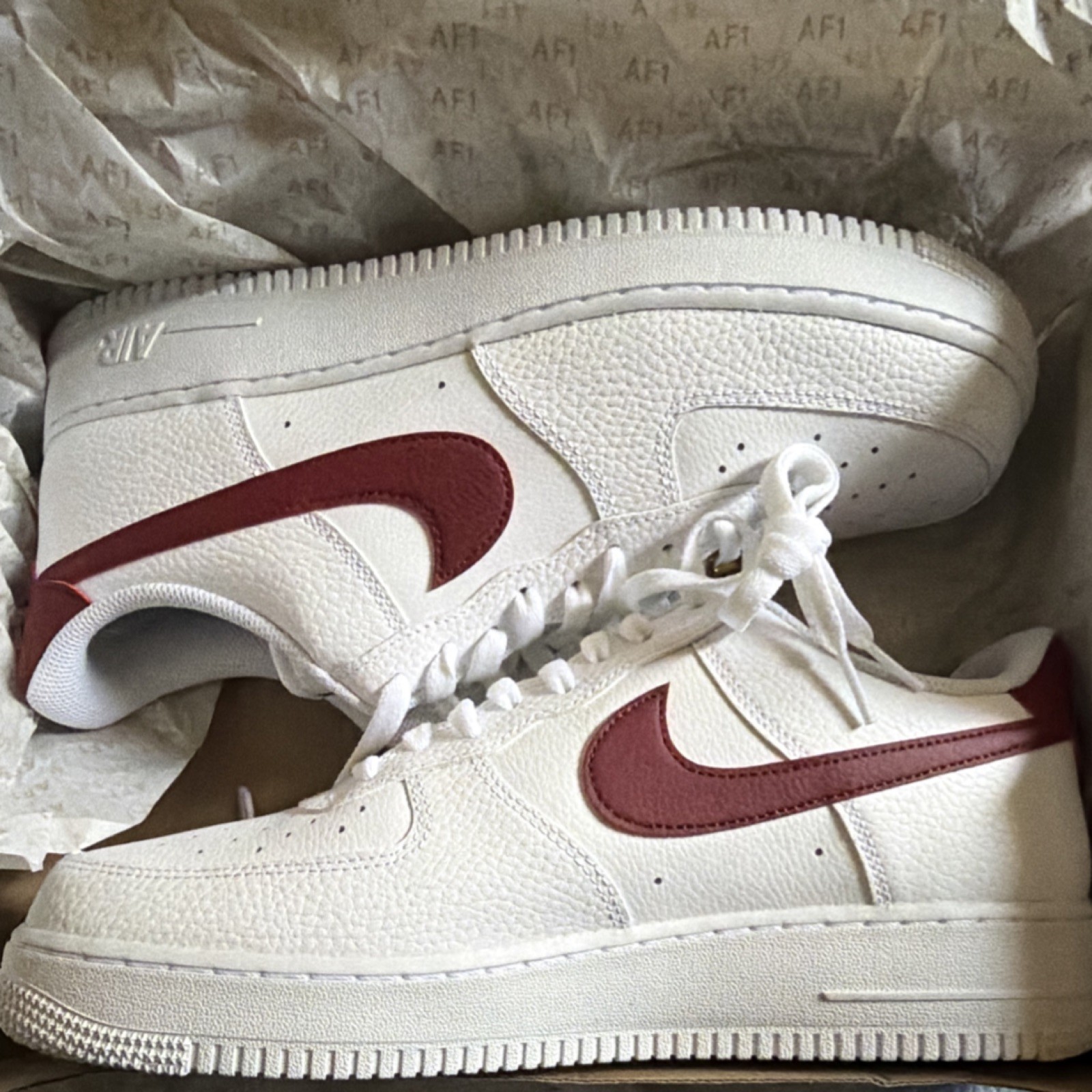 Nike Air Force 1 White Red Leather Low Top Men’s Sneaker Athletic Shoes