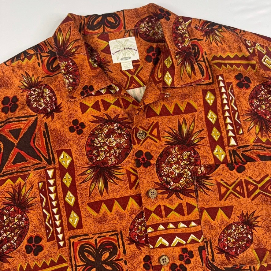 Tommy Bahama Mens Silk Orange Pineapple Tribal Camp Shirt Short Sleeve Medium