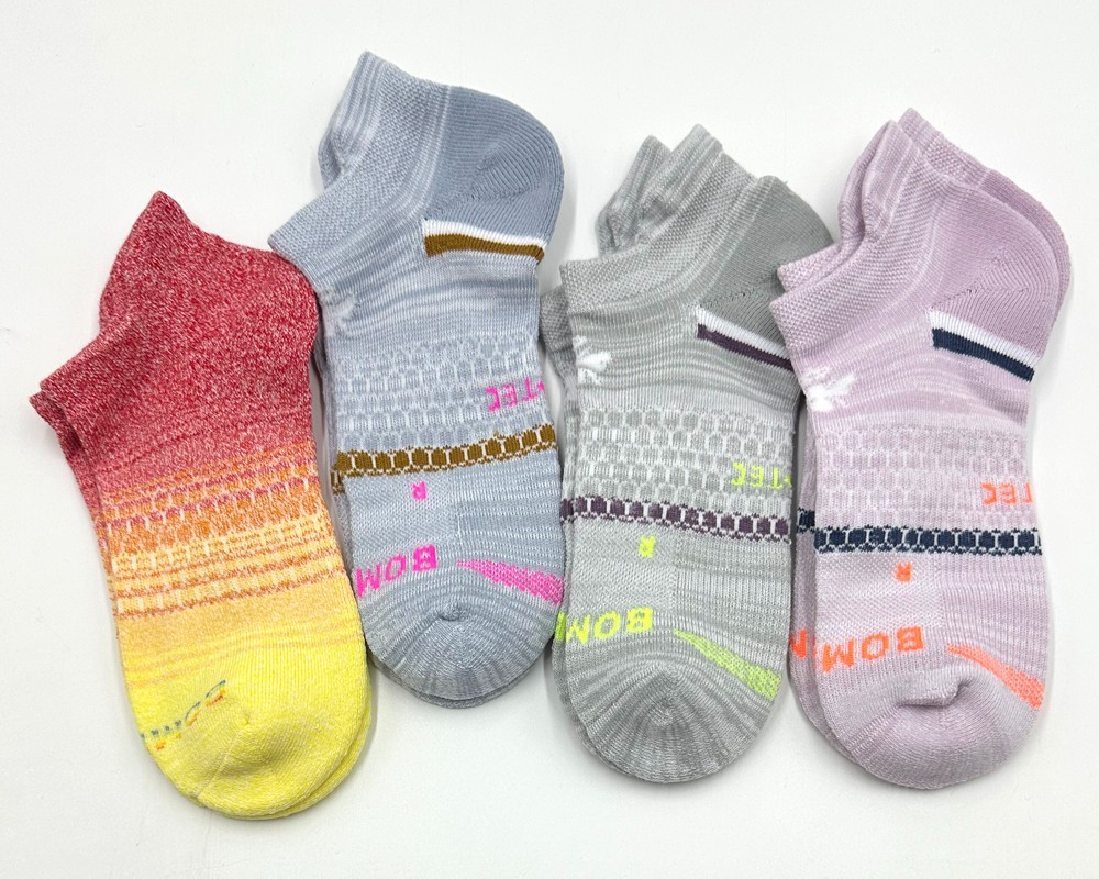 Bombas Women’s All performances Ankle Socks 4 pairs Size Med 4 Color Mix