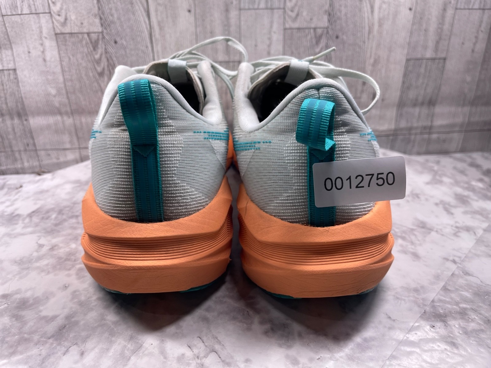 Asics Novoblast 5 Sneakers Men 14M Running Shoes Green Orange Athletic Trainer