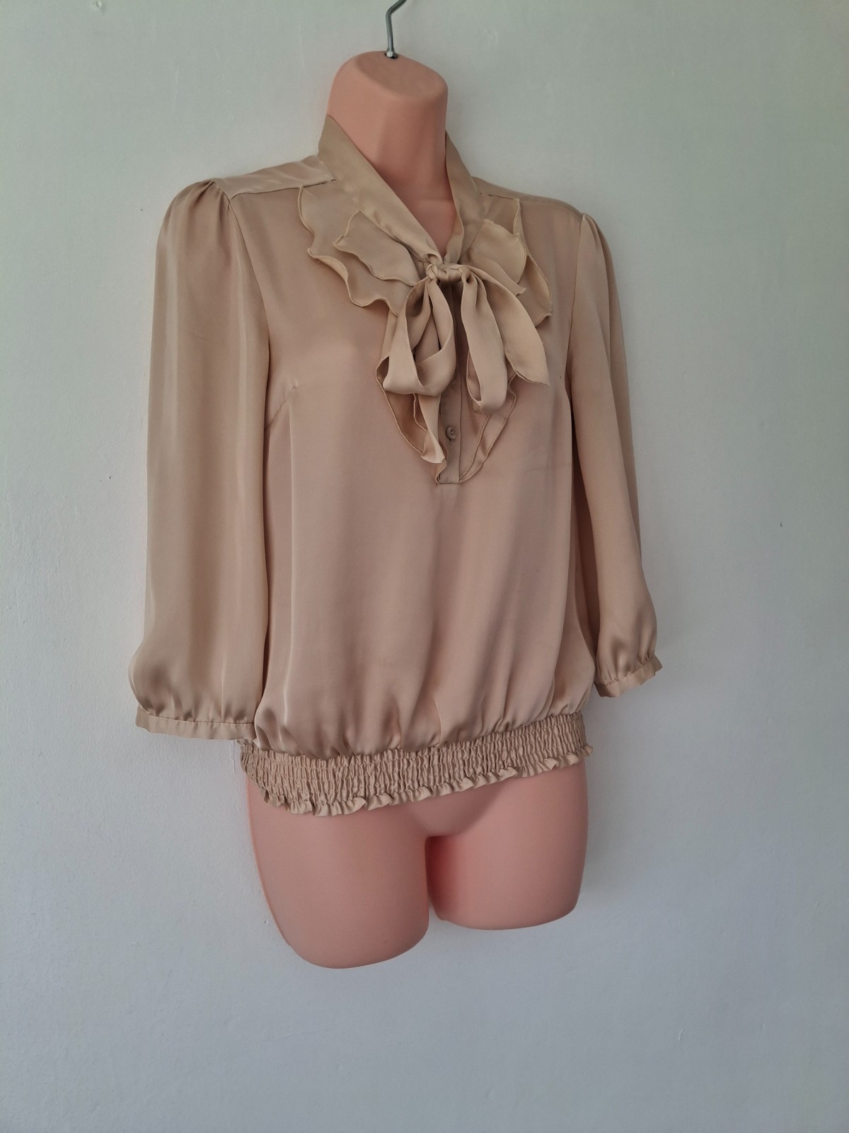Debenhams Womens Gold Beige Blouse Size Uk 8 Petite Pussybow Bow Casual Workwear
